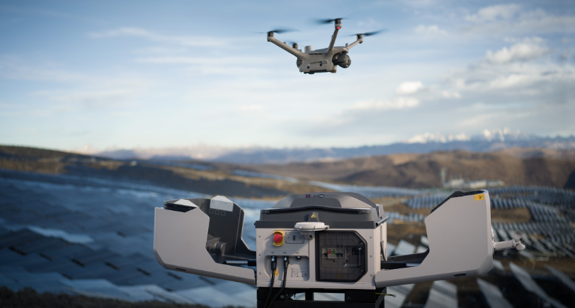 DJI Dock 3 and Matrice 4D Series drone for solar farm inspection and renewable energy monitoring